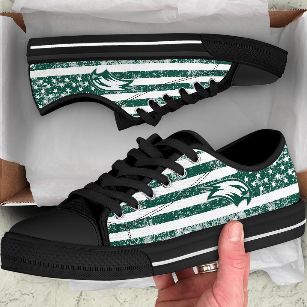 NCAA Wagner Seahawks Low Top Shoes - Image 3