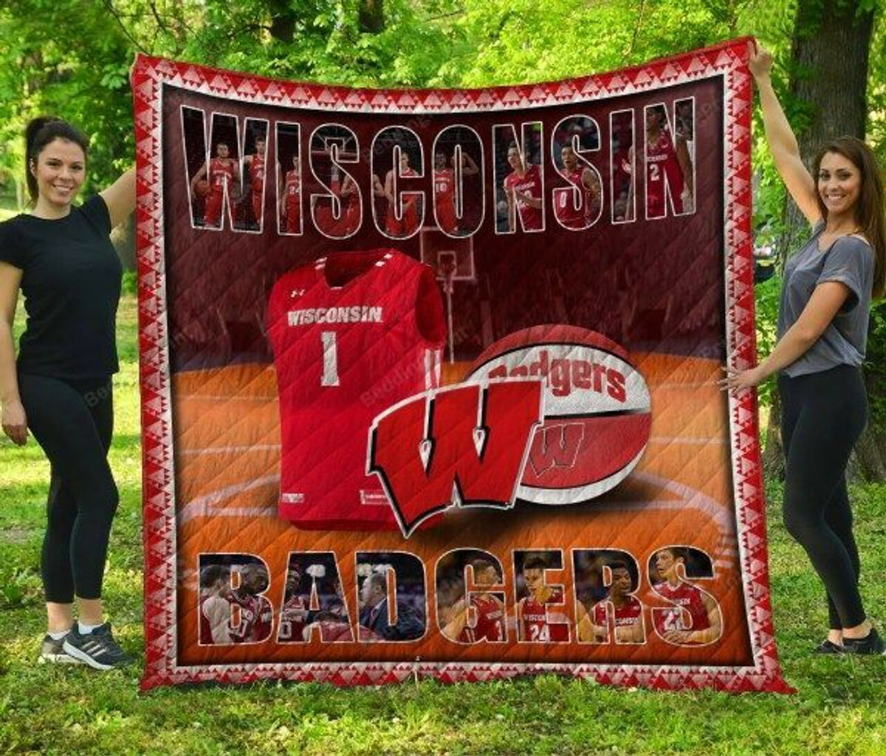 NCAA Wisconsin Badgers Quilt Blanket V3
