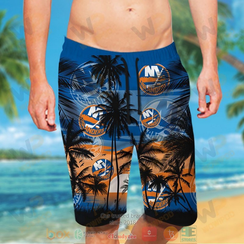 NHL New York Islanders Coconut Tree Men Beach Shorts