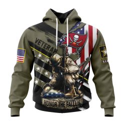 NFL Tampa Bay Buccaneers Custom Name Number Veterans Kneeling Soldier Pullover Hoodie