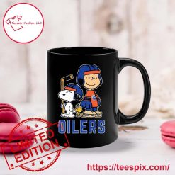 Alternative view of NHL Edmonton Oilers Peanuts Characters Black Ceramic Mug